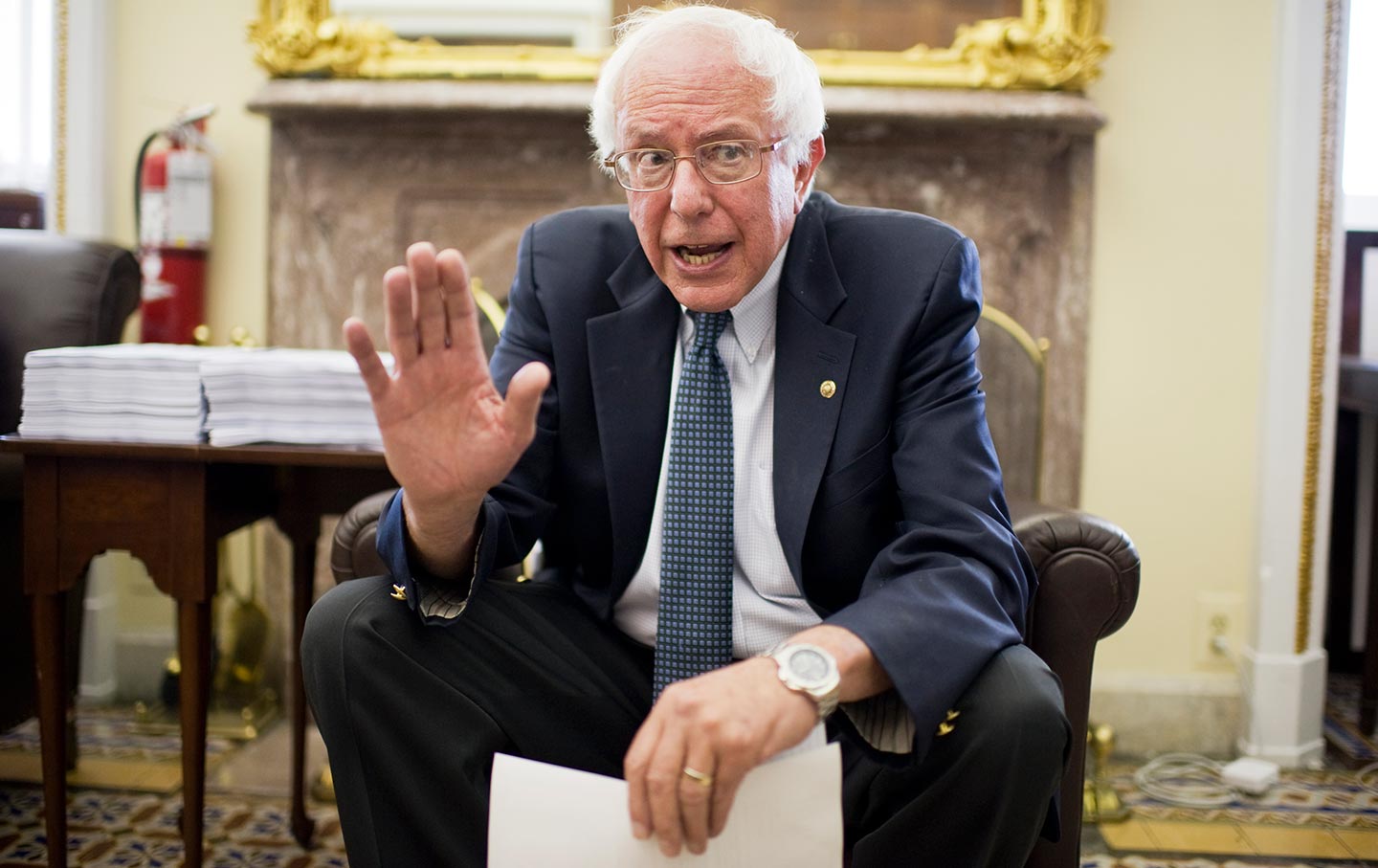 Bernie Sanders Is to Deliver a Commonsense Plan to Save the Postal Service | The Nation