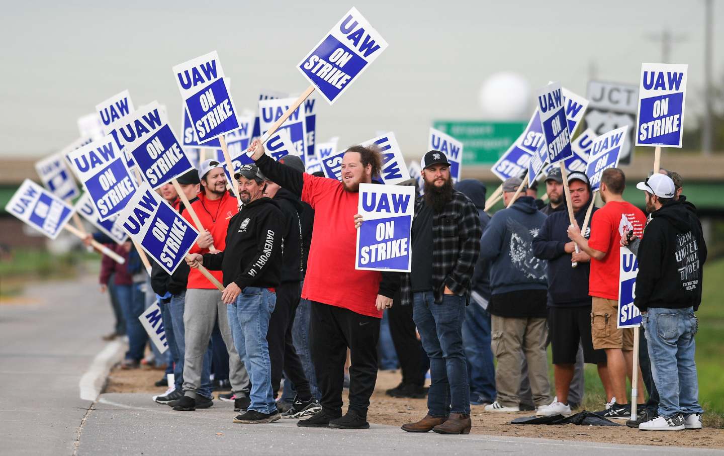 John Deere workers strike after UAW and the tractor company fail to reach a  deal : NPR