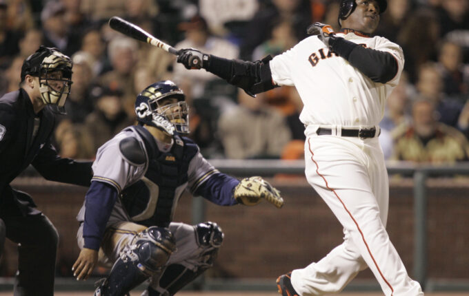 Where's the vindication': Barry Bonds breaks silence on being shunned from  MLB Hall of Fame in fiery fashion
