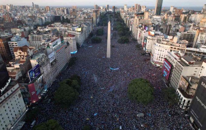 Por los pibes de Malvinas, no votes a Milei.