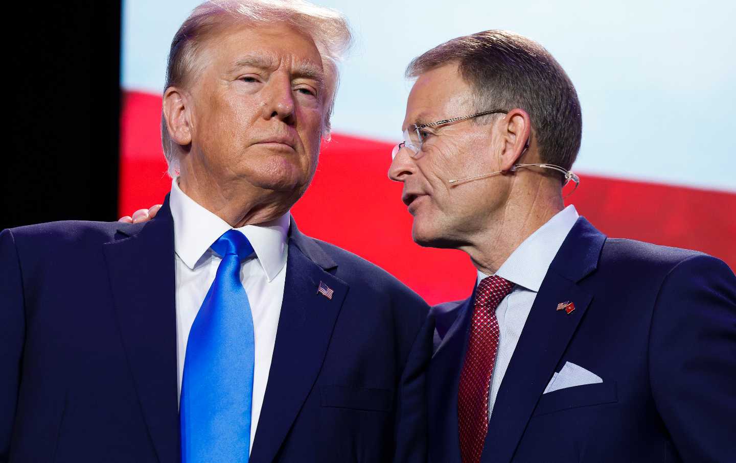 It’s Splitsville for Donald Trump and Family Research Council president Tony Perkins, picture at last year’s Pray Vote Stand summit.